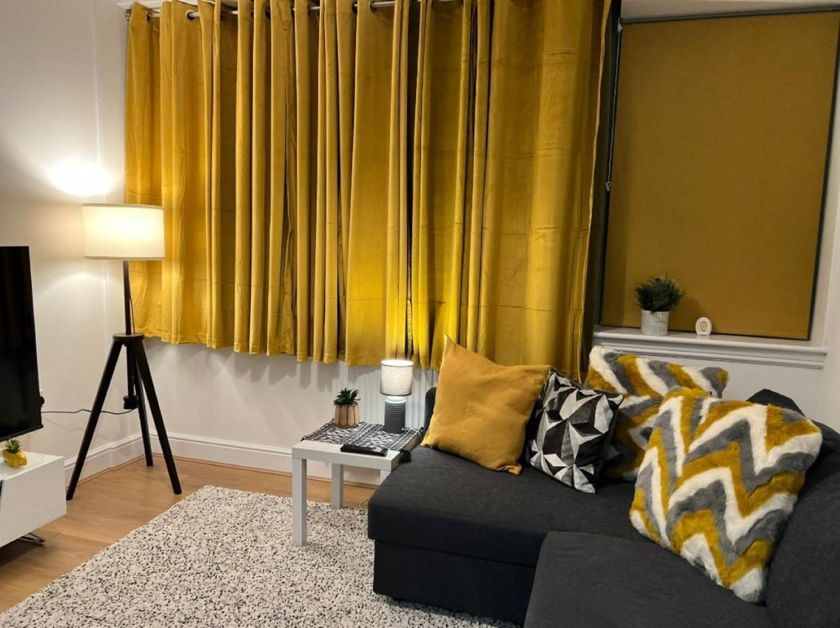 바킹 Modern And Stylish 1Bed Flat 아파트 외부 사진